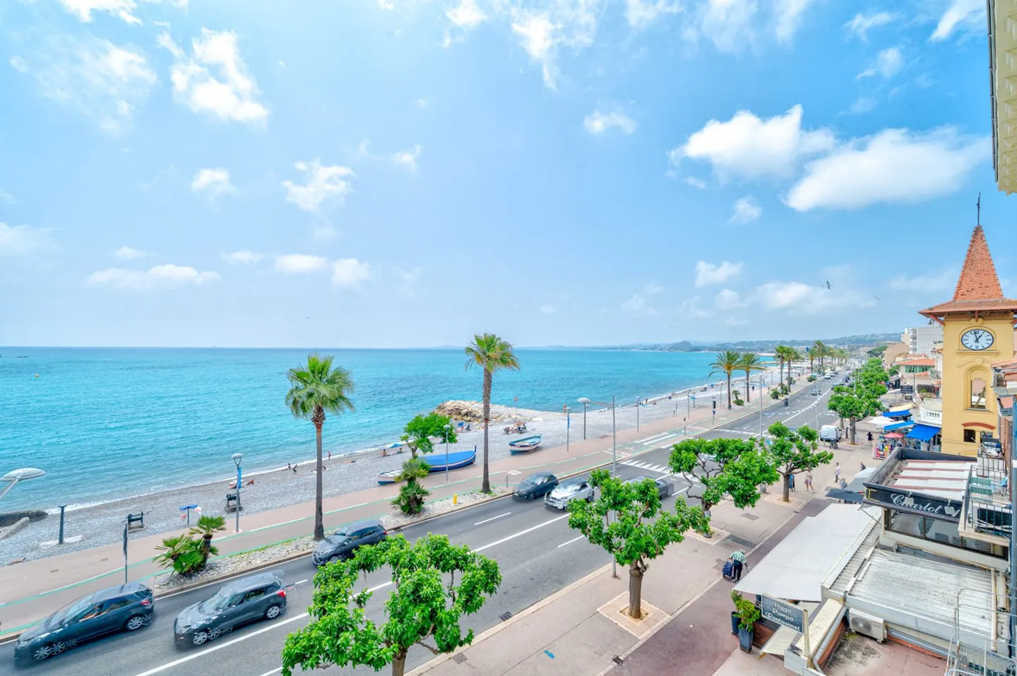 Le bord de mer de Cagnes-sur-Mer et sa promenade